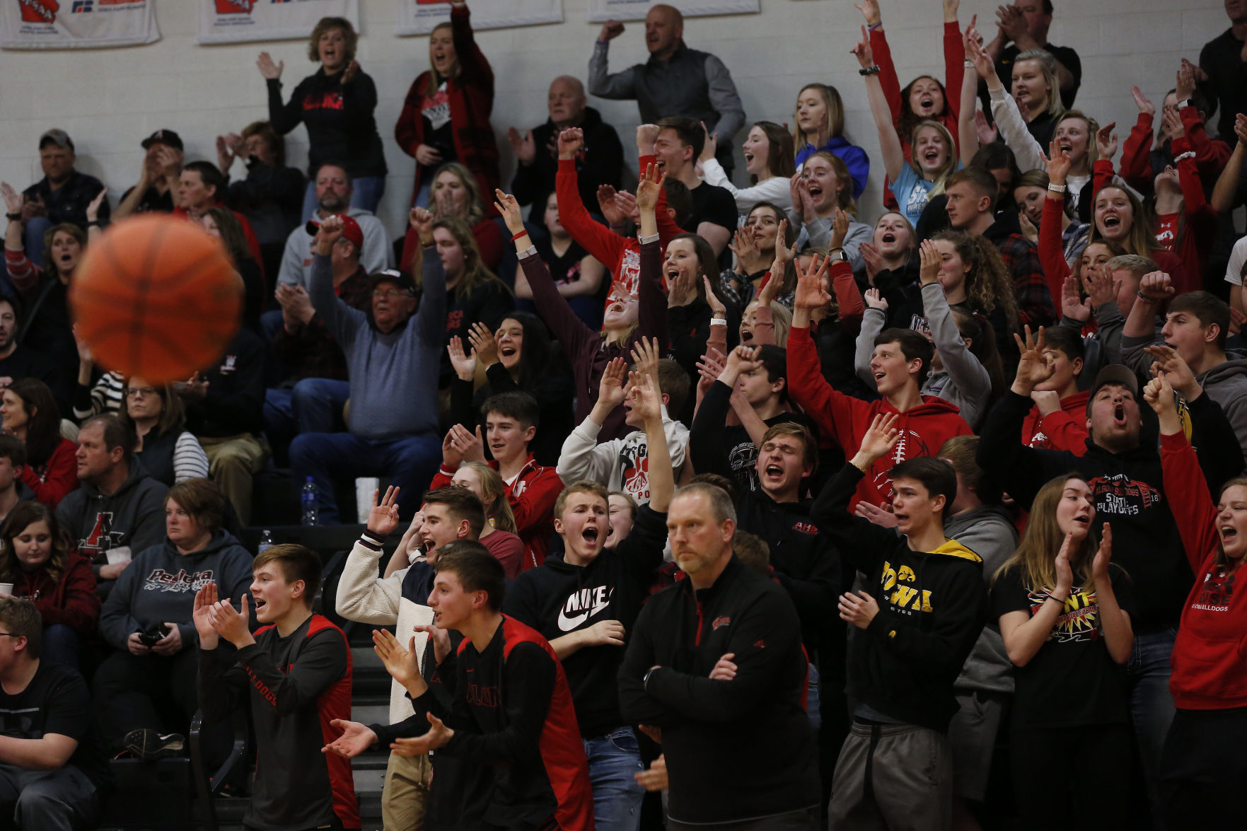 BBBall Clear Lake vs. Algona 16